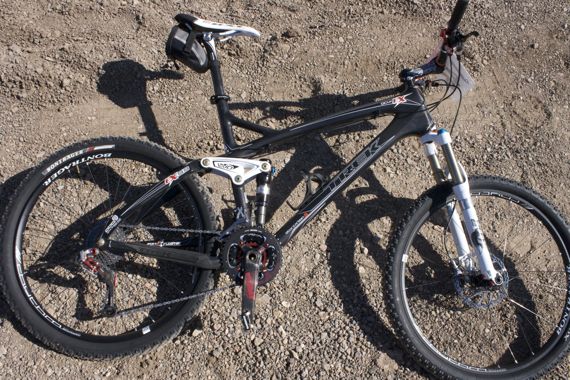 trek 9.9 carbon mountain bike