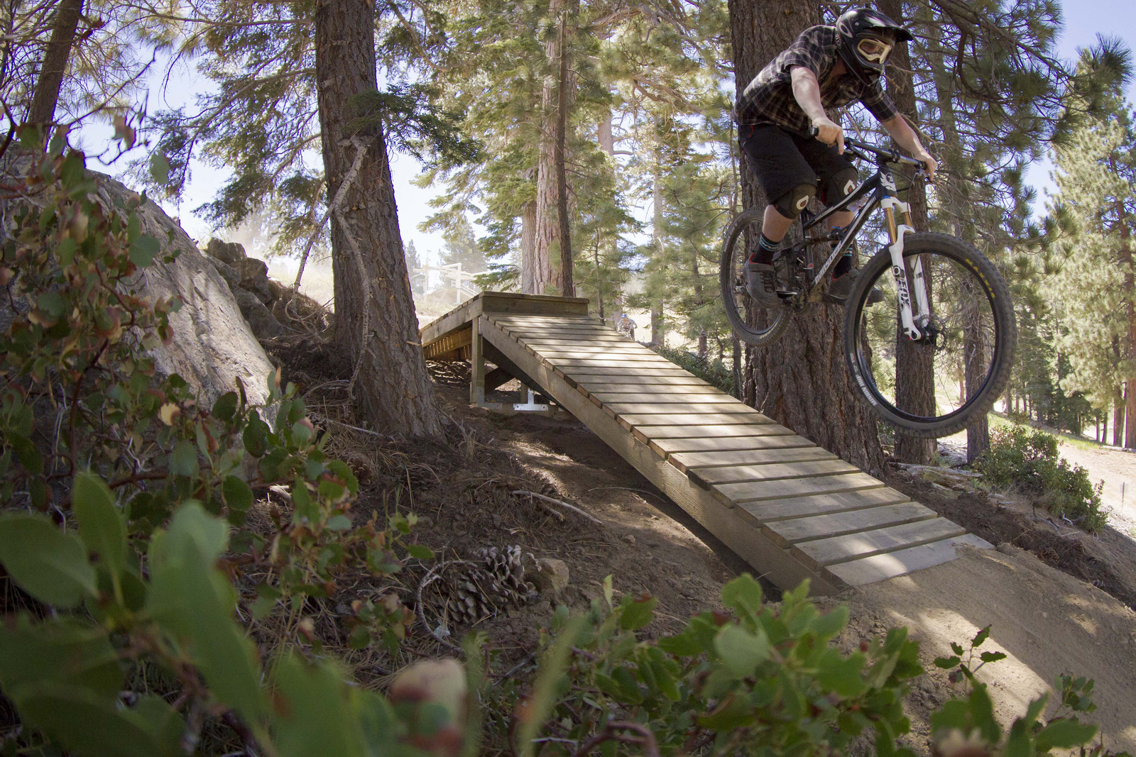 News Snow Summit Mountain Resort In Big Bear CA Opens DH MTB Park 
