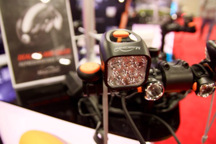 the 9 best bike lights for night riding singletracks best night lights for mountain biking