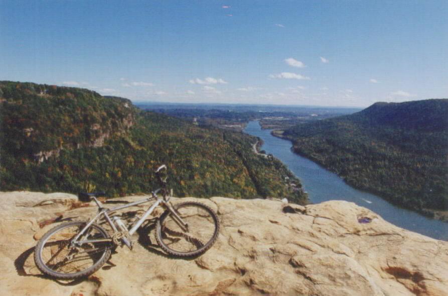 Edwards Point Mountain Bike Trail in Chattanooga, Tennessee