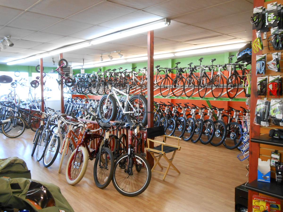 Howell Bicycle photo || SINGLETRACKS.COM