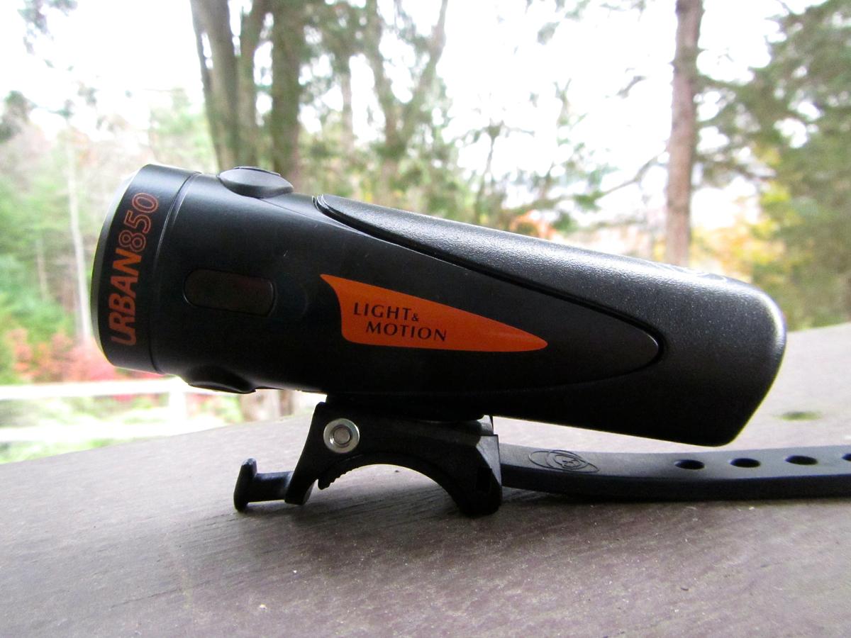 Light and Motion Urban 850 Trail Light Reviews Mountain Bike Reviews