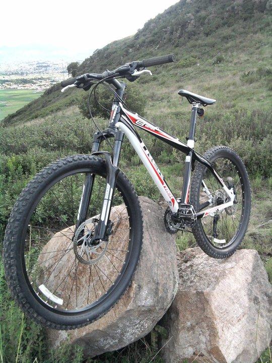 trek 7000 mountain bike