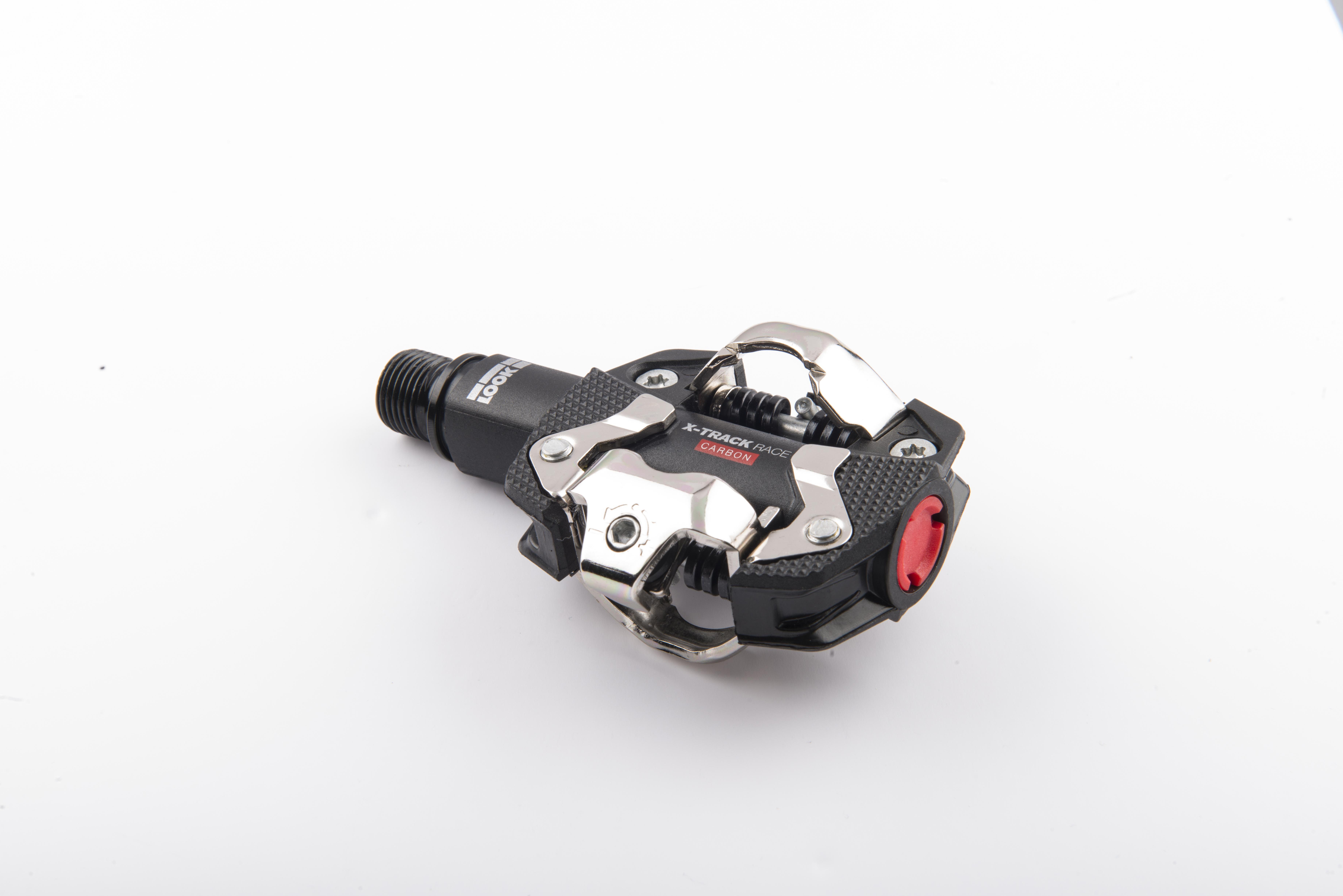 look-x-track-photo-singletracks-com