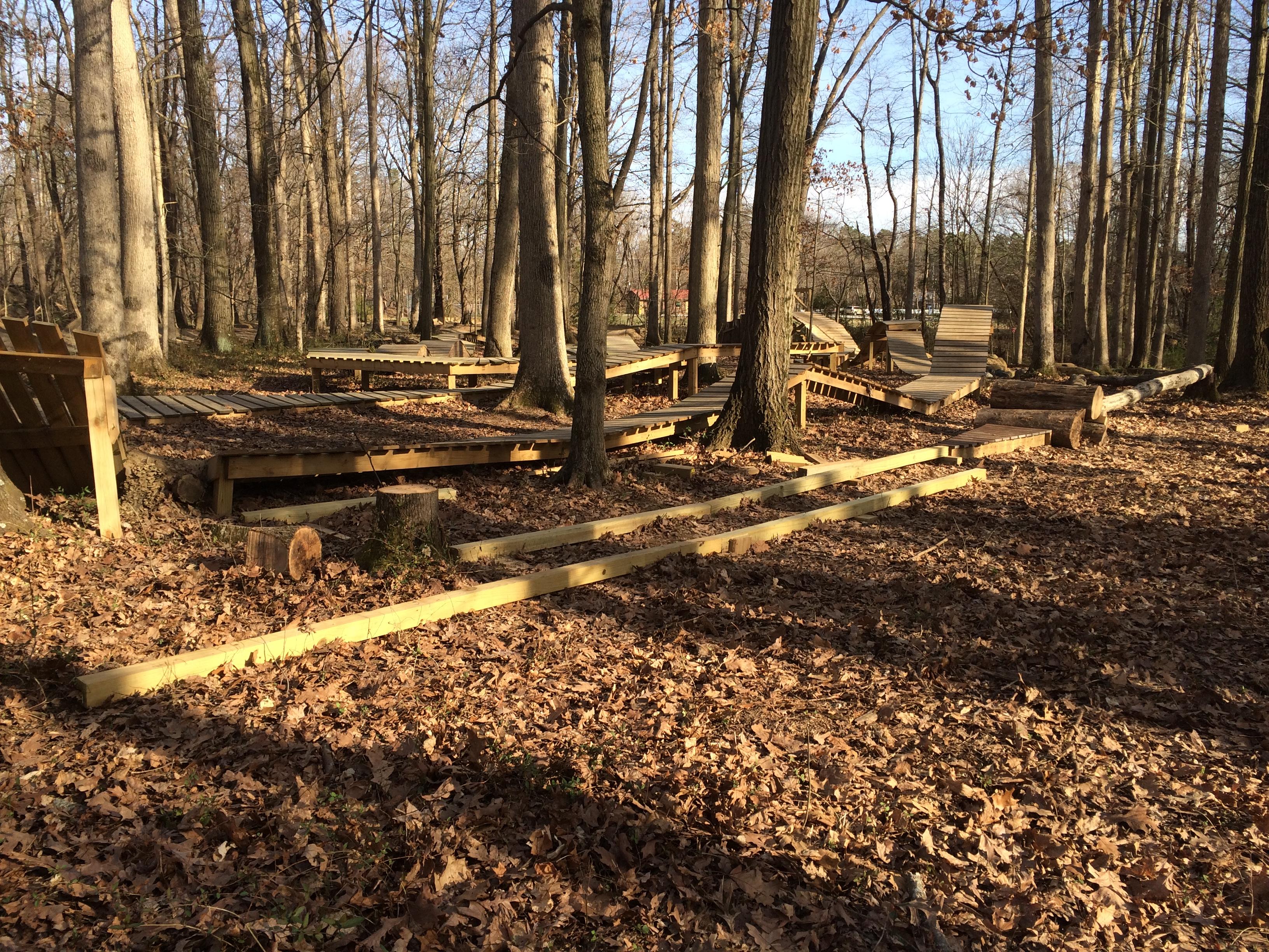 Scales Lake Park Trails photo