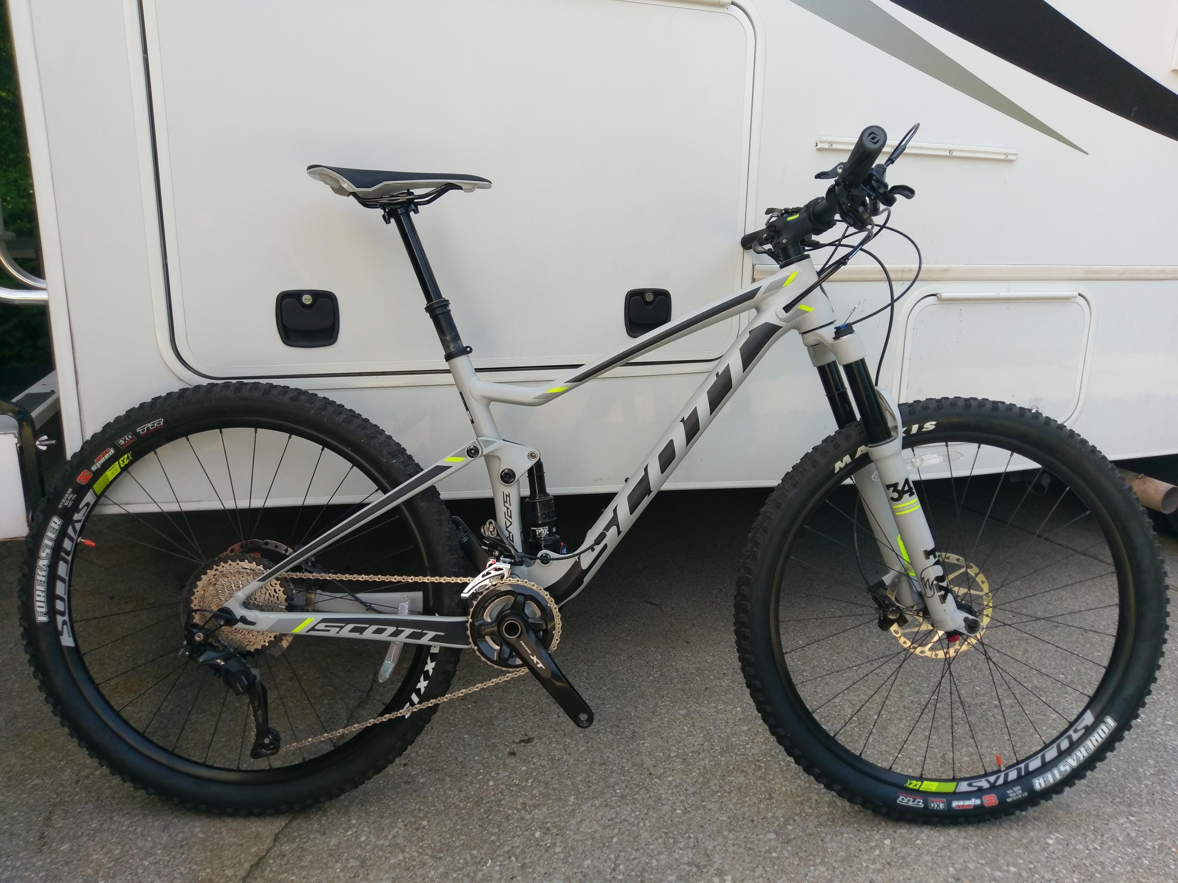 scott spark 740 specs