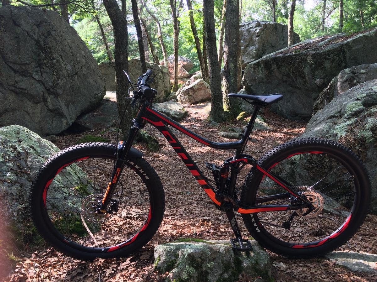 giant stance 27.5 2 bike 2019
