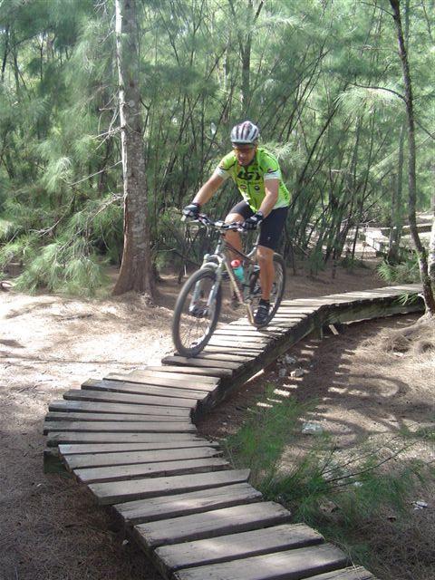  Oleta River State Park mountain bike trail.
