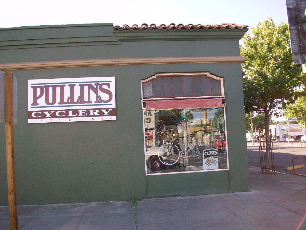 A storefront of Pullin