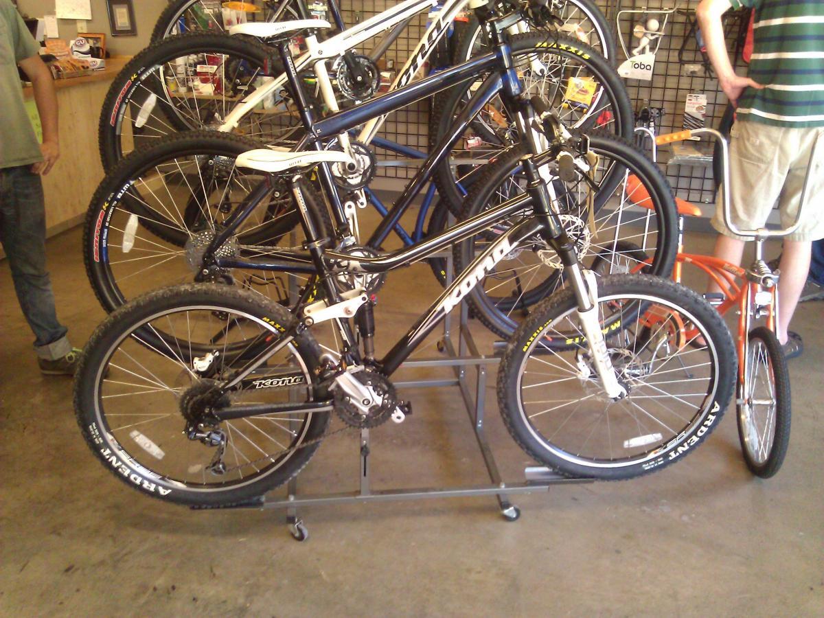 Tennessee Valley Bicycles Bike Shop in Knoxville Tennessee