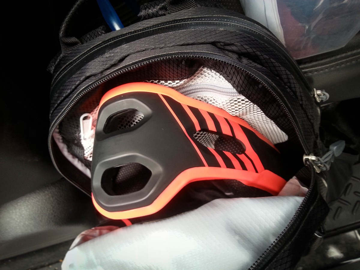 The removable chin bar will easily fit into almost any pack