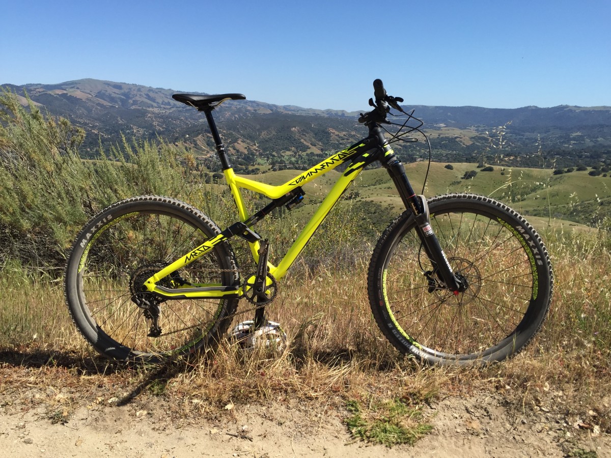 Commencal Meta AM V4. Meta photos by Aaron Chamberlain