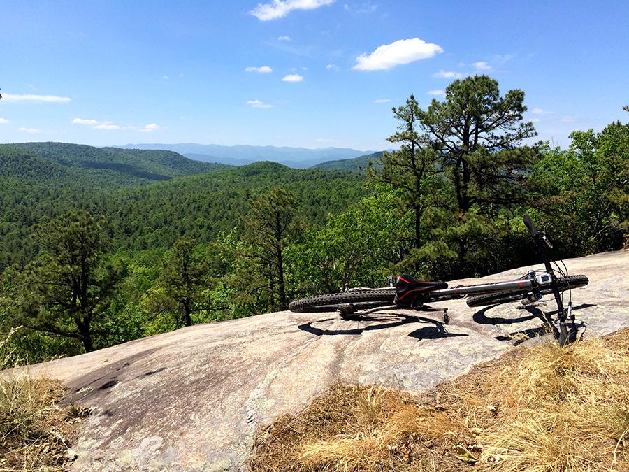 big-rock-trail-3-mountain-bike-trail-in-brevard-north-carolina