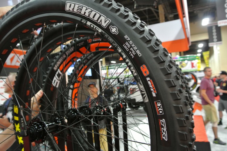 650b tyre width