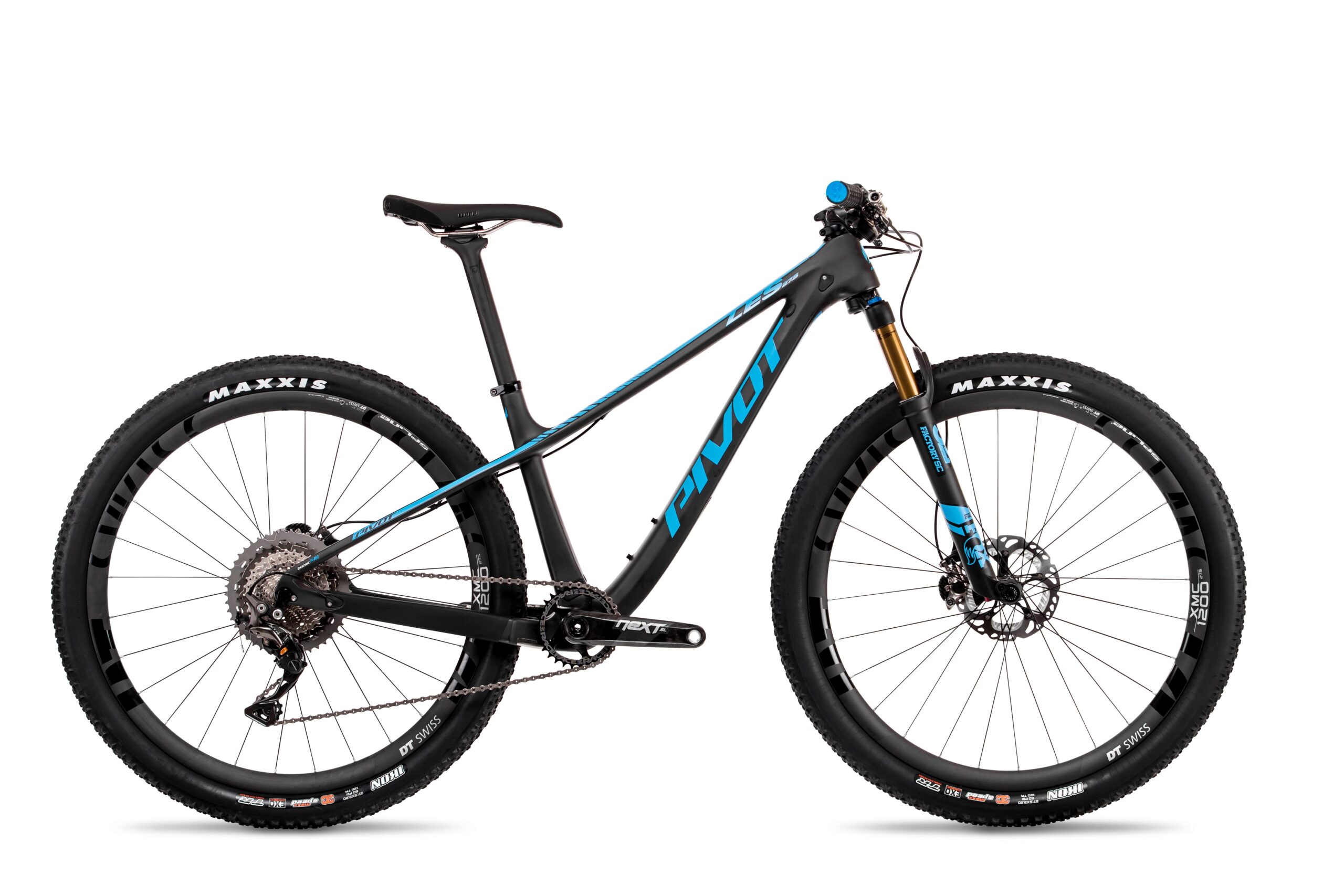 Pivot LES 27.5: Alt text: A black and blue mountain bike with wide tires, featuring a sleek frame and high-performance components, displayed against a white background.
