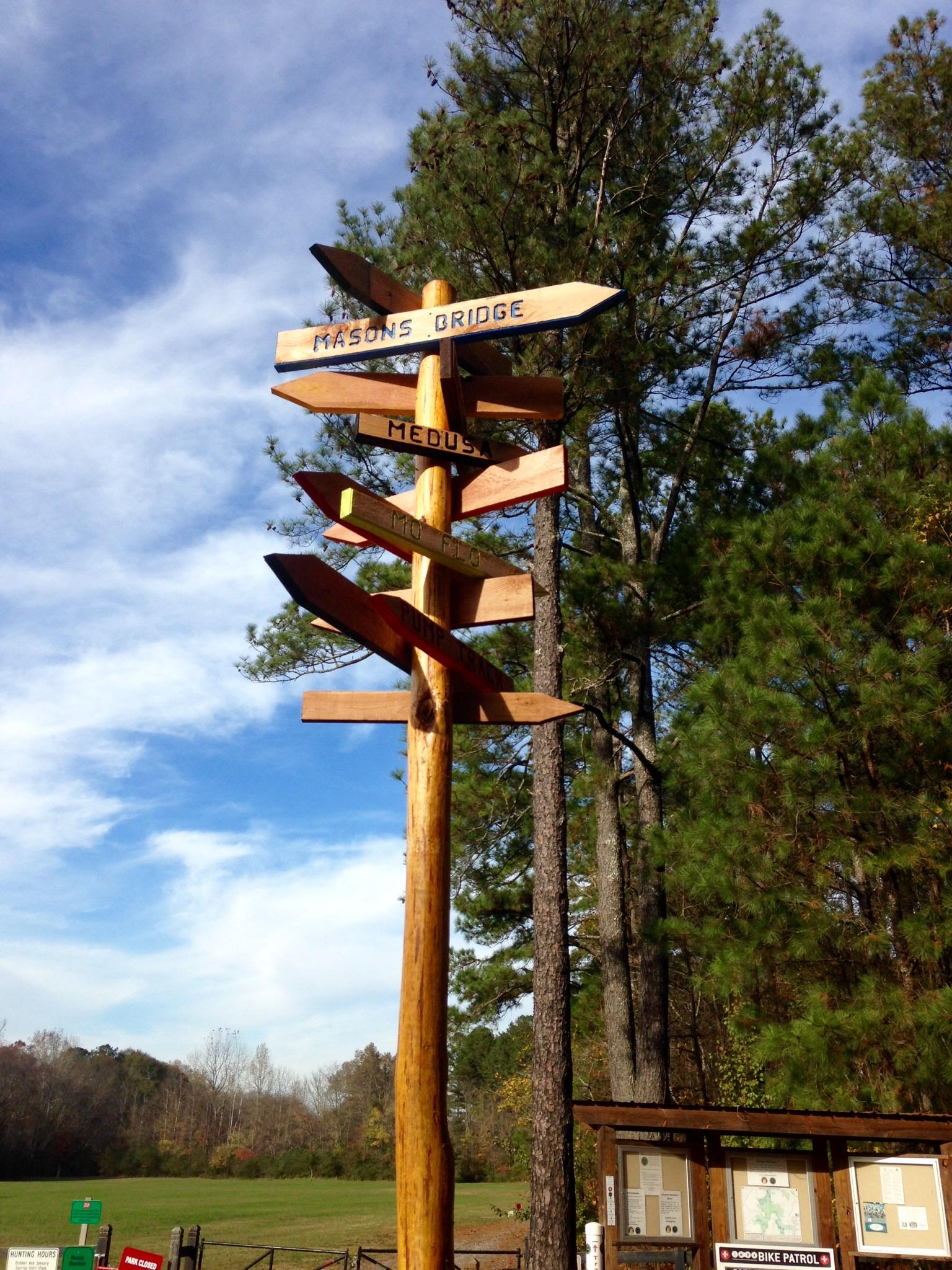  Allatoona Creek Park mountain bike trail.