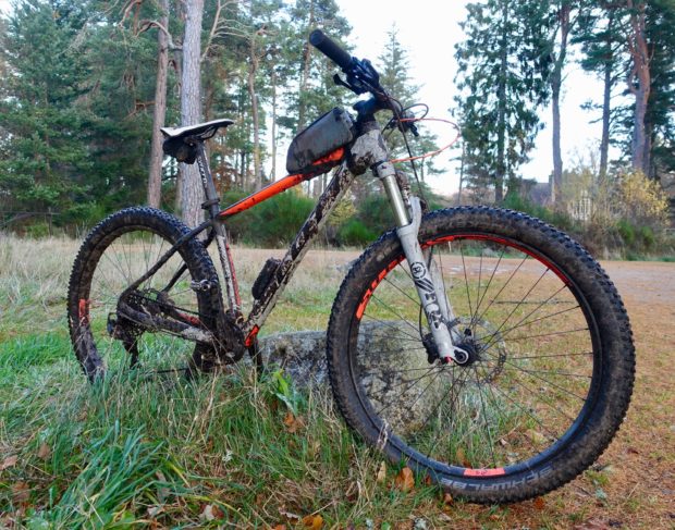 sunglasses Archives - Singletracks Mountain Bike News