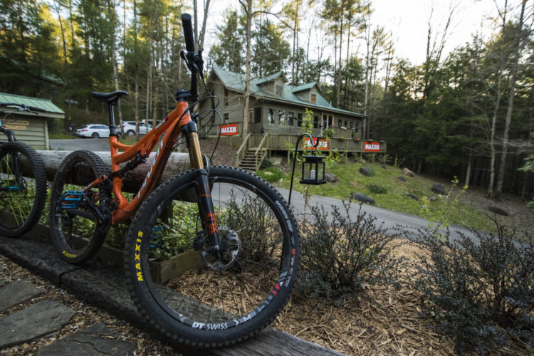 chilhowee mountain bike trails