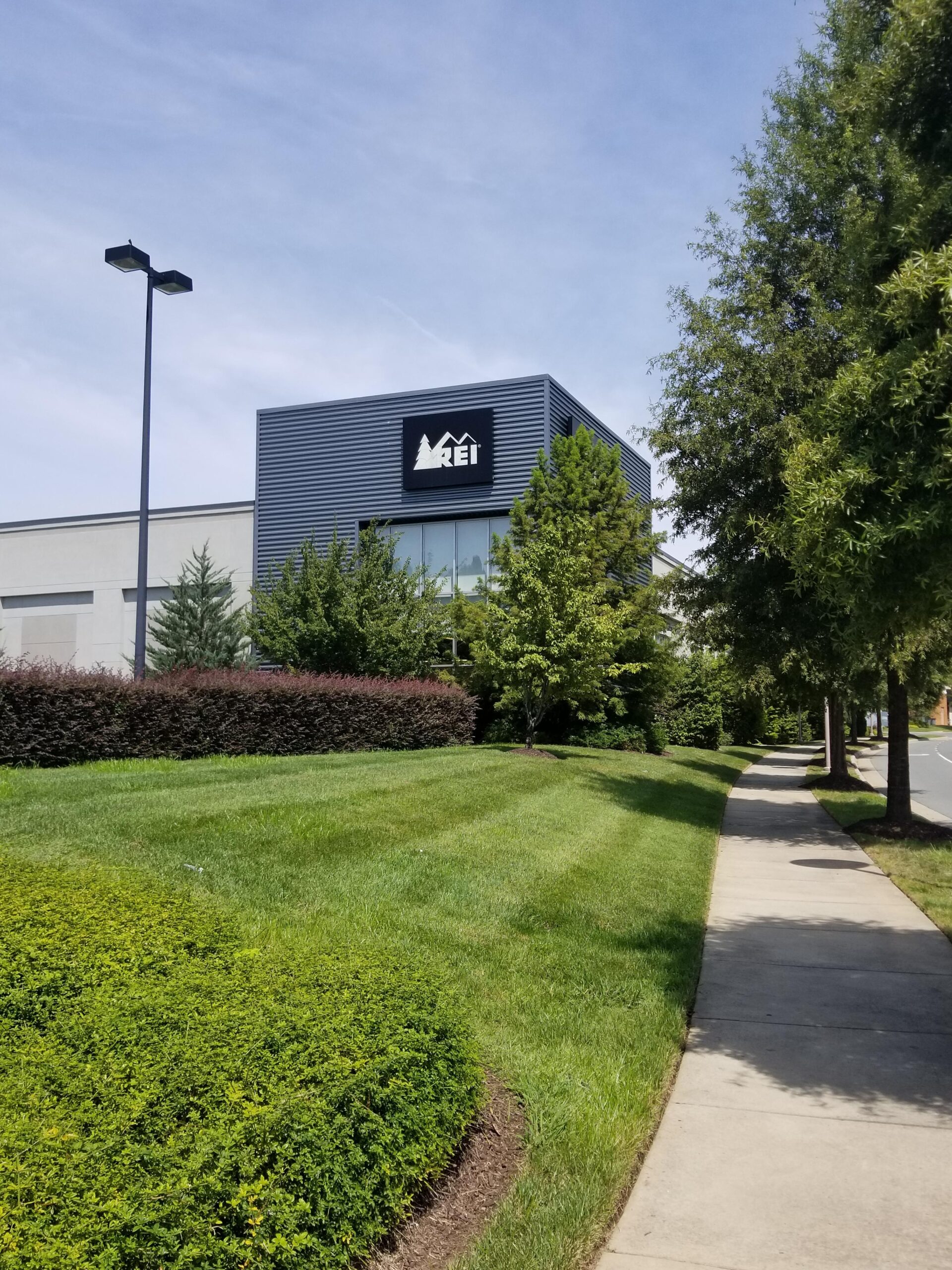 REI Charlotte Bike Shop in CHARLOTTE North Carolina