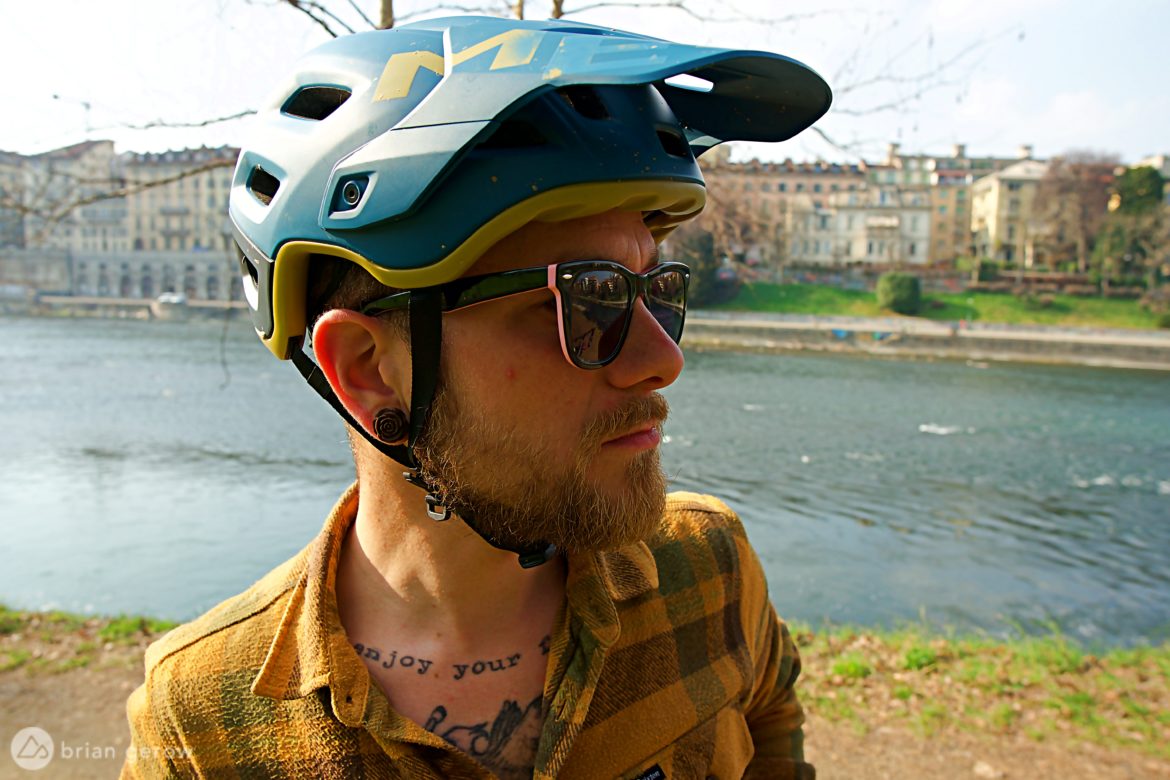 Review: MET's Roam MIPS C2 Trail Helmet is a Goggle-Ready Easy