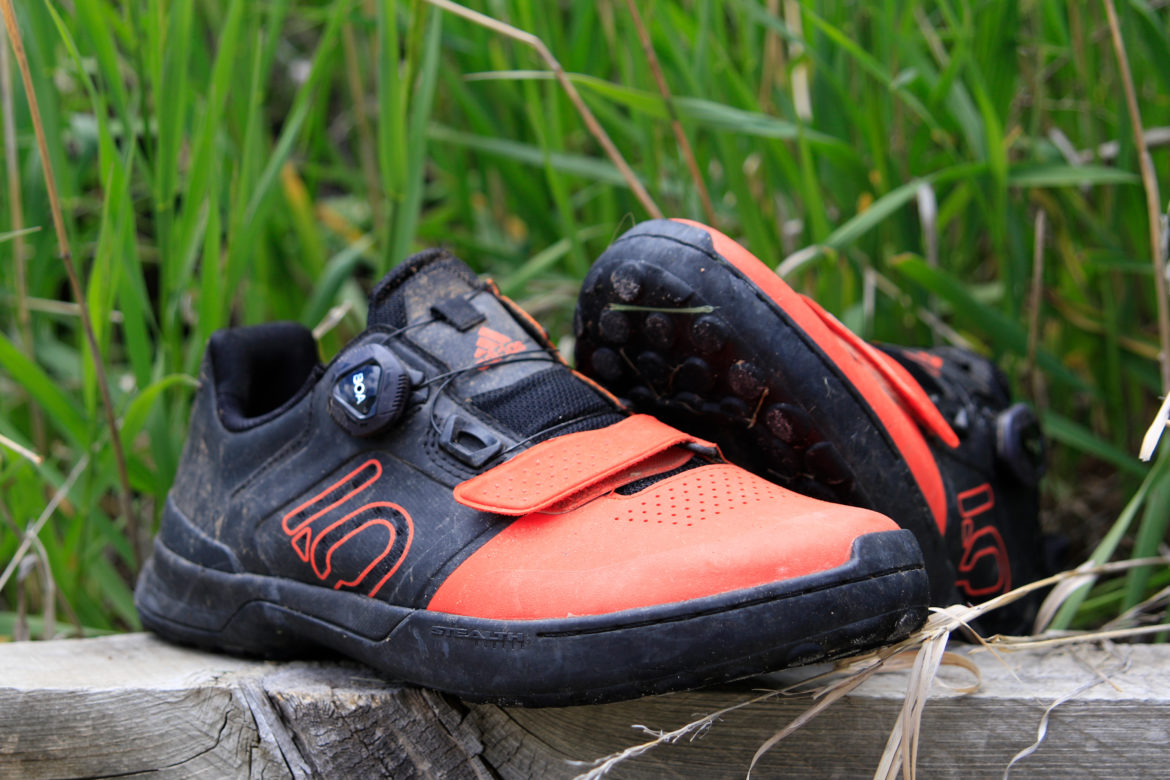 clipless mountain bike shoes