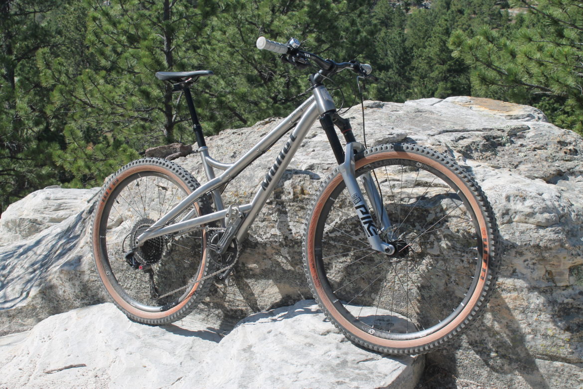 mixed wheel mountain bike