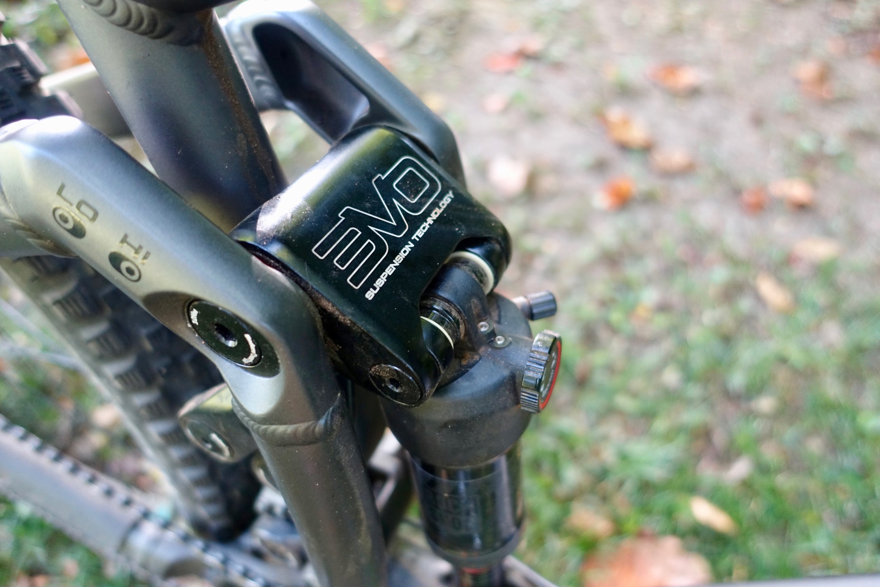 Jamis Portal A2 Trail Bike A Dialed, 3,000 Full Suspension Mountain