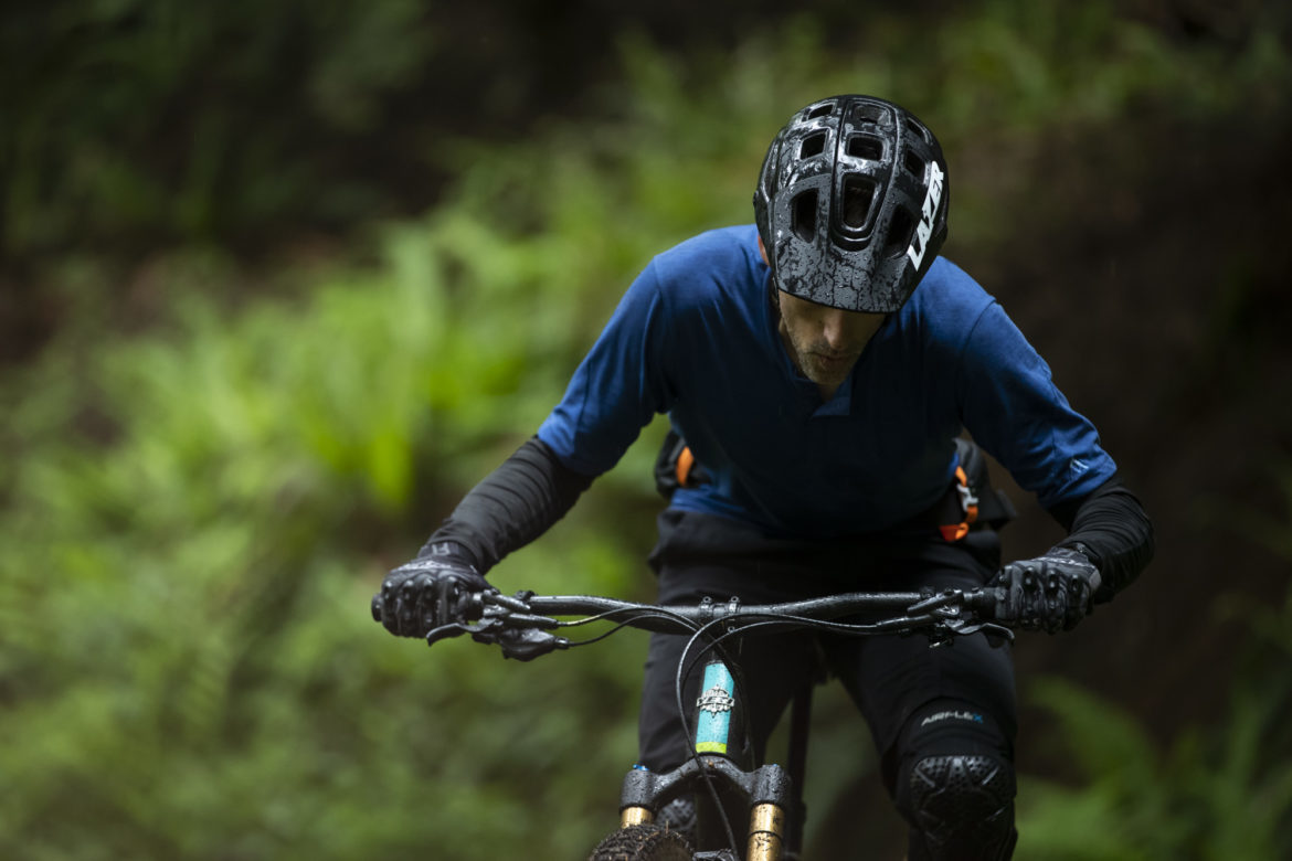 enduro mountain bike helmet