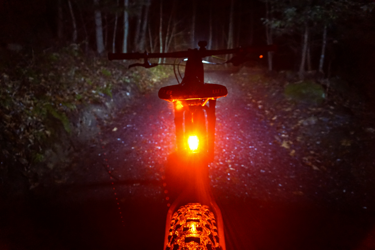 Lezyne Connect Smart Pairs Front and Rear Lights for Mountain Biking at