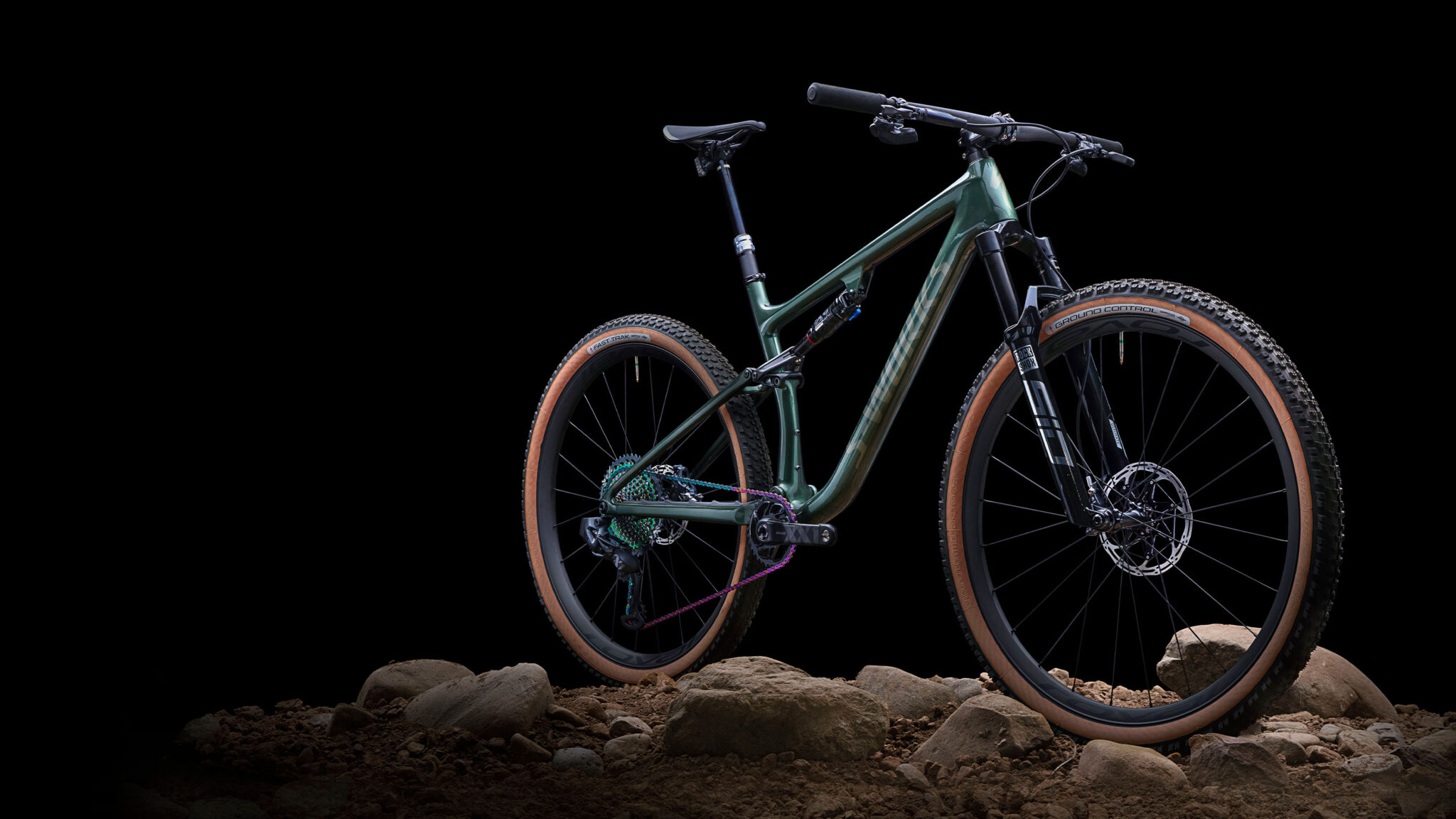 New Specialized Epic XC Mountain Bike Gets Lighter, 2 Degrees Slacker