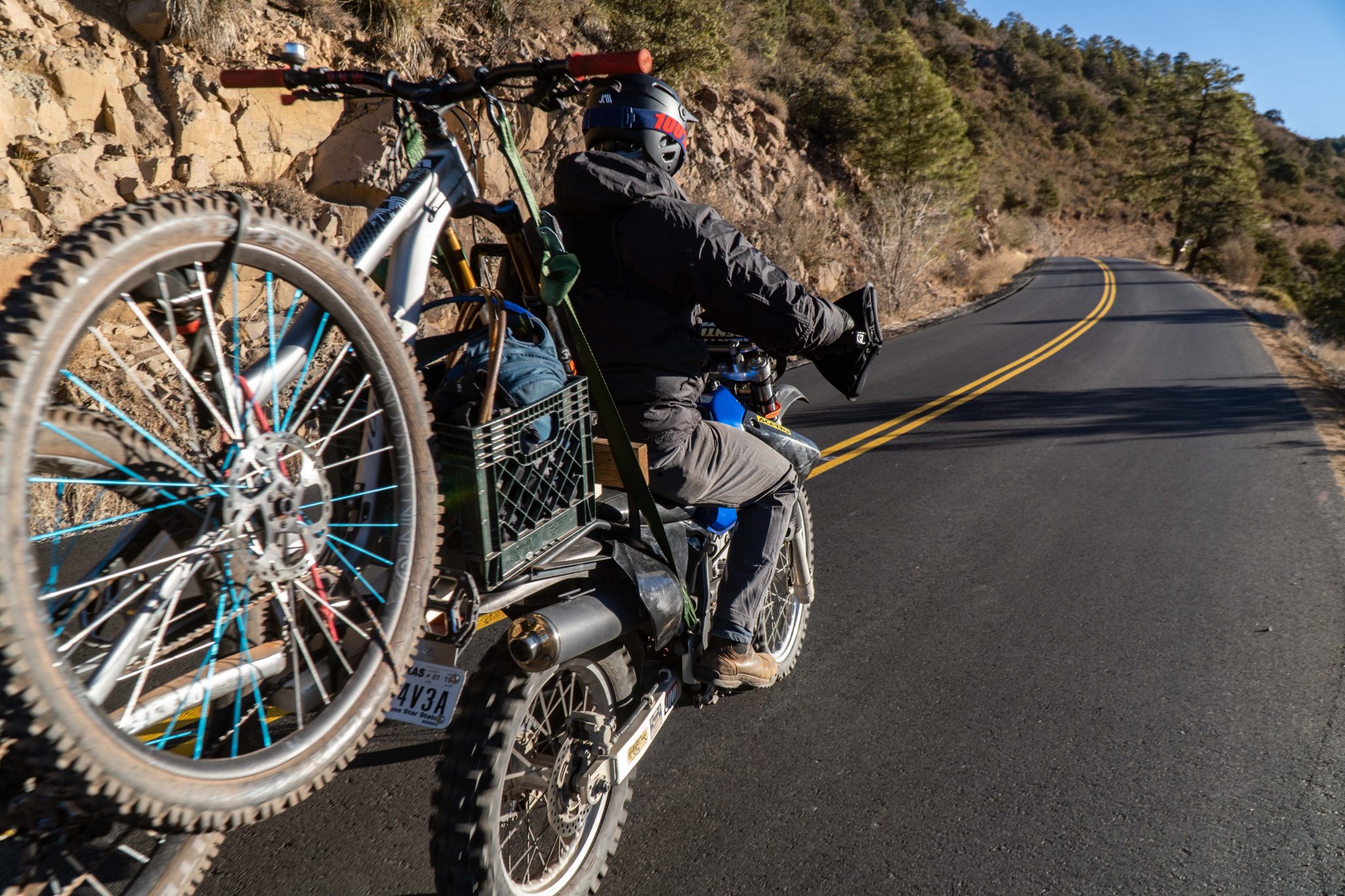 Bike(s) check Jeff KendallWeed's MTB Carrying Moto