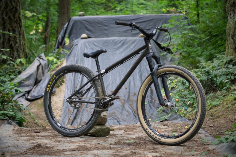 How to Choose a Good Dirt Jump Bike We Ask Industry Pros