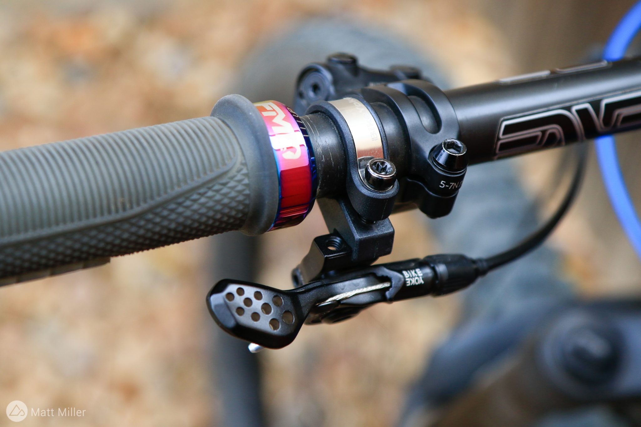 BikeYoke Revive 2.0 Dropper Review Singletracks Mountain Bike News