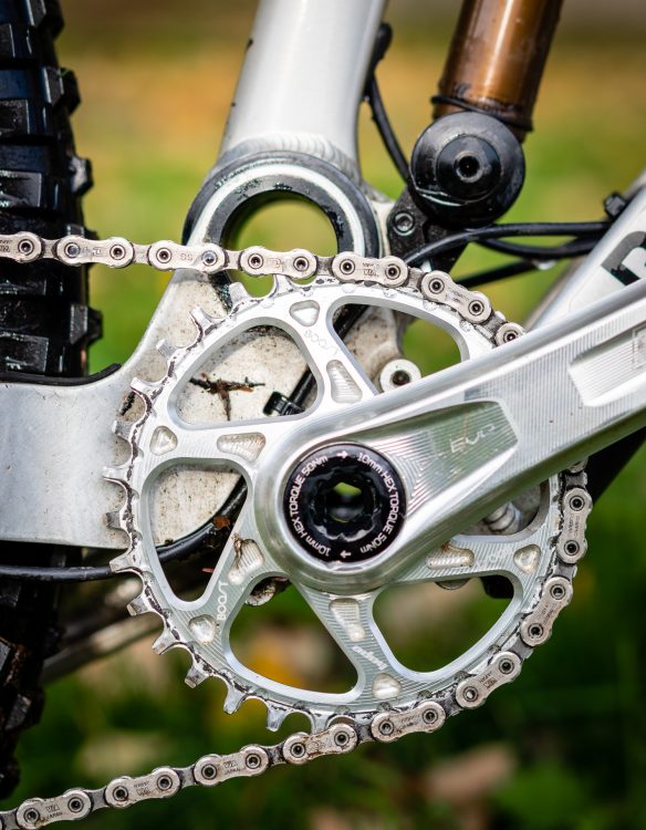 The Burly Aluminum Hope EVO Crankset May Outlast Some MTB Frames ...
