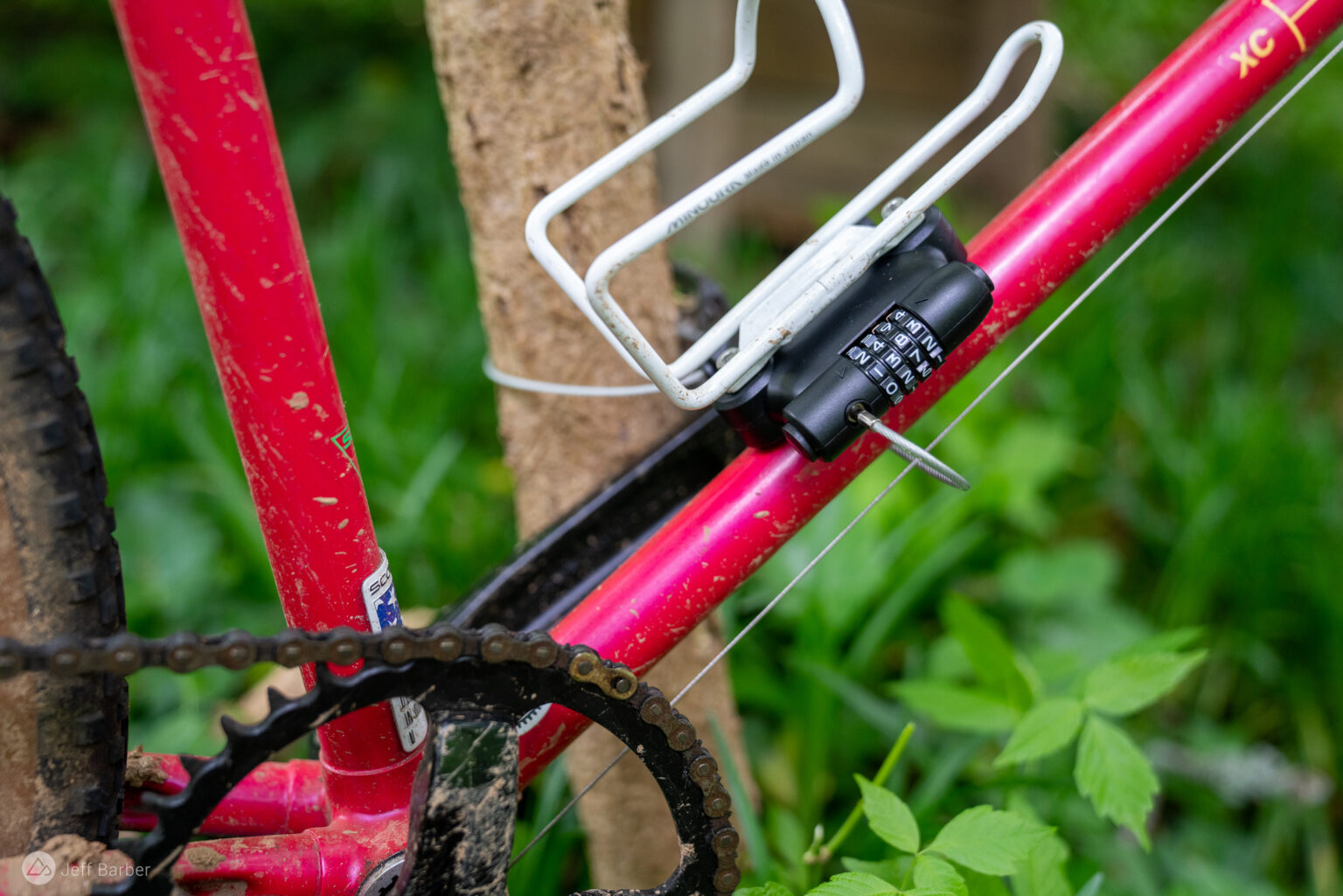 The Abus Sportflex 2504 Lock Requests that You Don't Steal This Bike