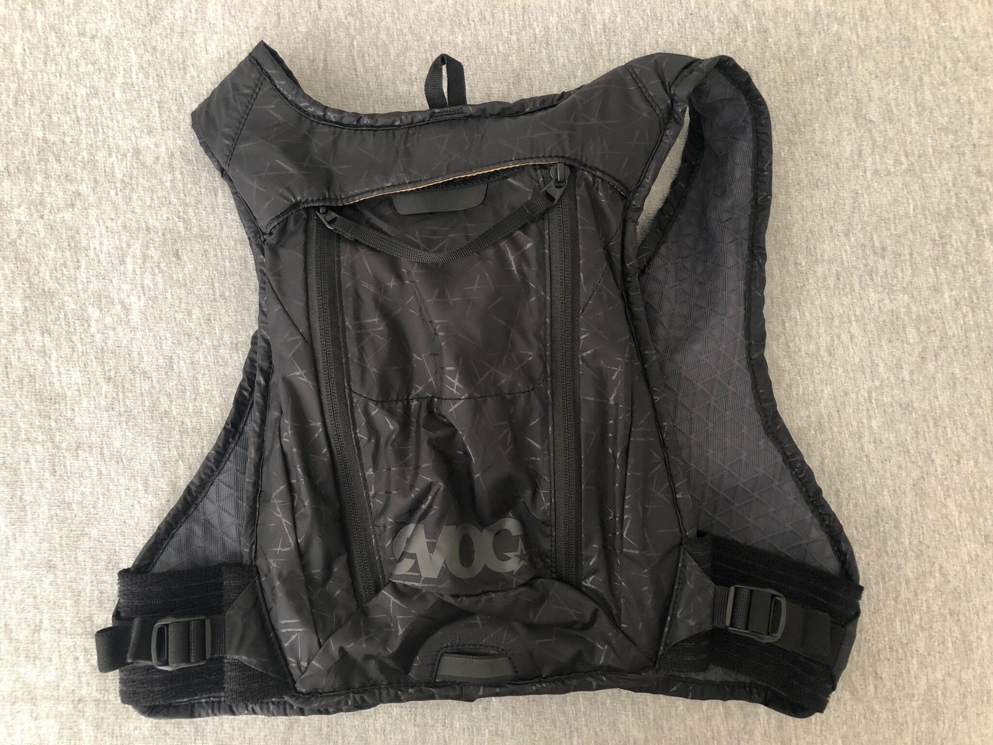 5 Cycling Hydration Vests and Packs for Mountain Bike Racing