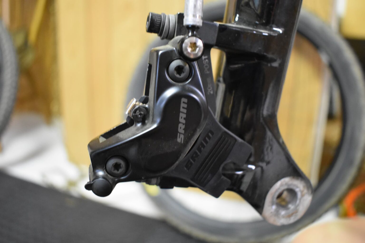 How to Adjust Disc Brakes on your Bike [Repair Tips] Singletracks