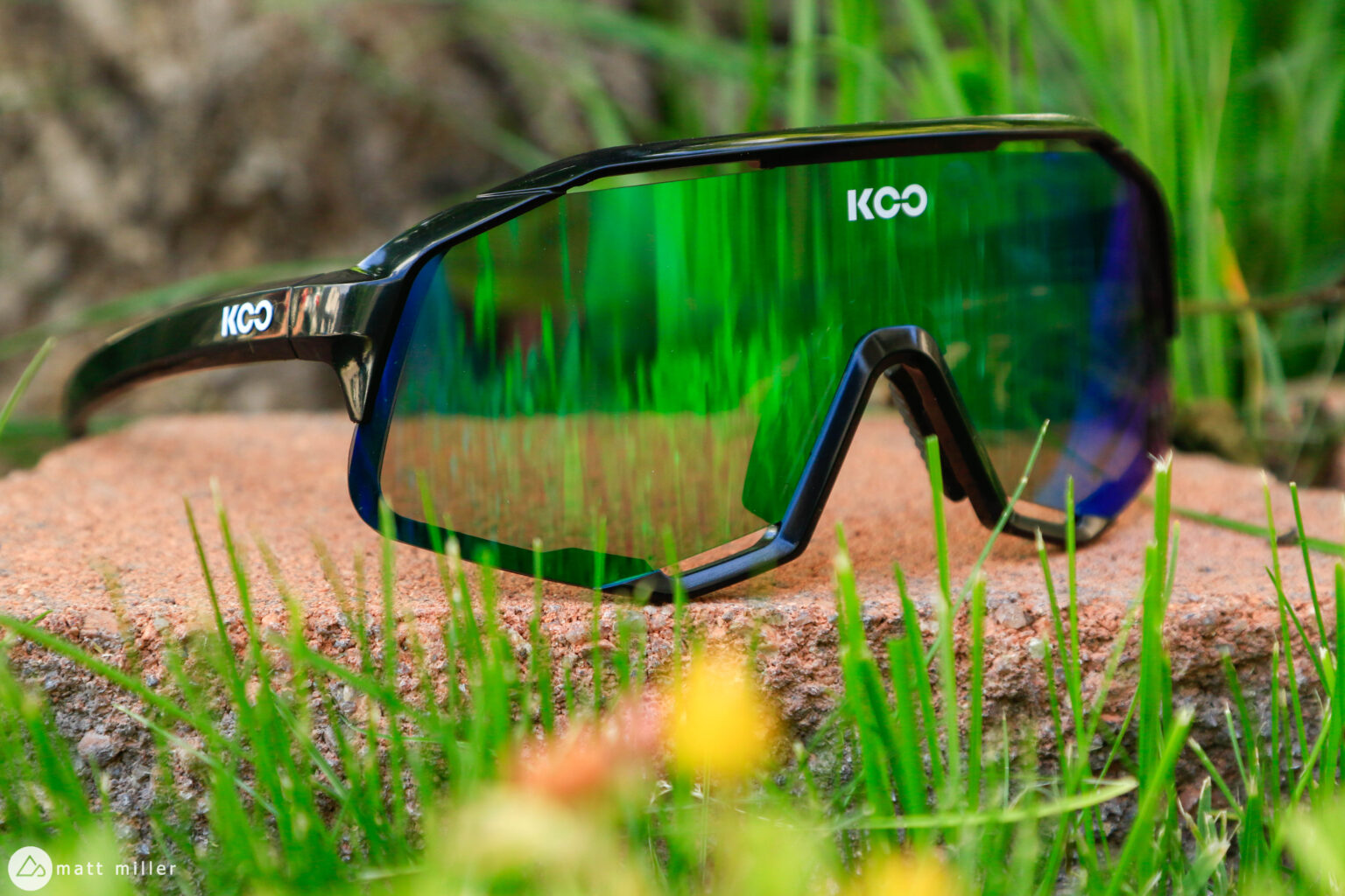 Eyes on the Prize 8 MTB Sunglasses Reviewed [2023] Singletracks