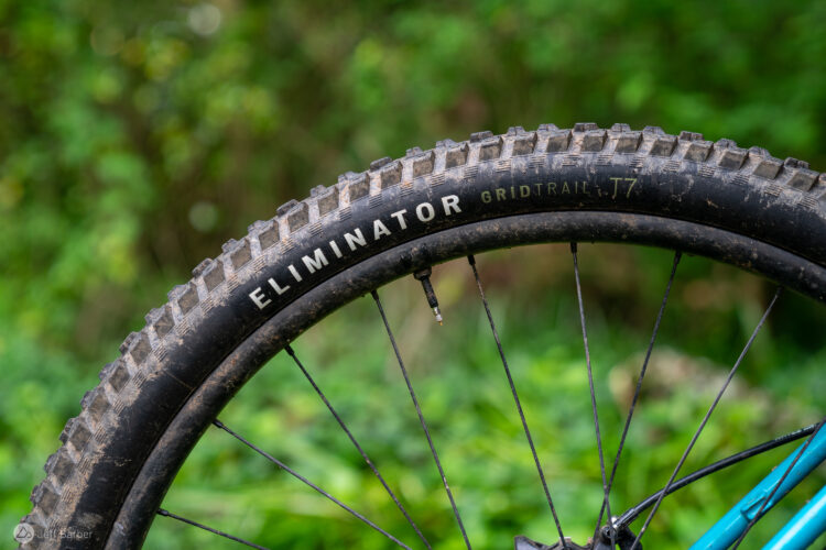 Specialized Eliminator Grid Trail 2Bliss Ready T7