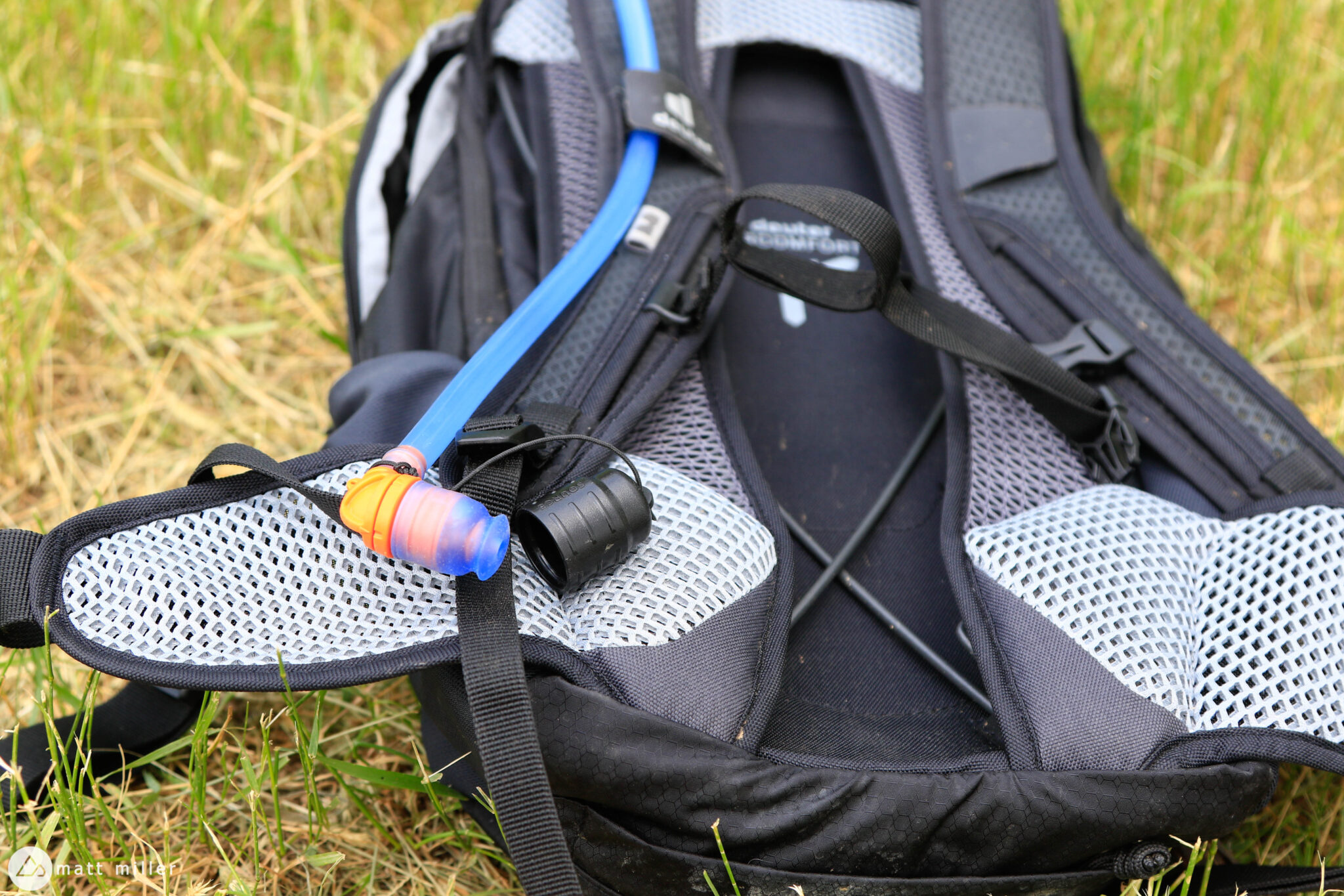 The Deuter Race Air 14 Will Make You Return to Backpacks [Review ...