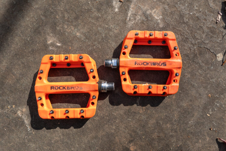 Rock Bros composite flat pedals