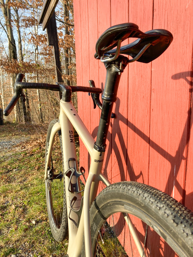 Mog Rider The ENVE MOG Gravel Bike Review: Ready to Race — or Get Rowdy ...
