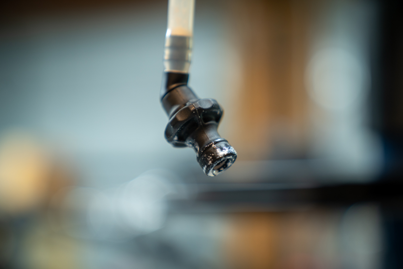 Stan's Tubeless Sealant Injector goes high volume and doesn't suck ...