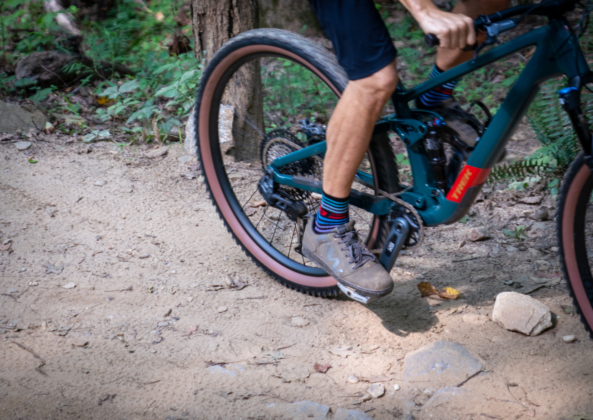 $49 Trail One Vortex pedals are grippy and rebuild kits are free for ...